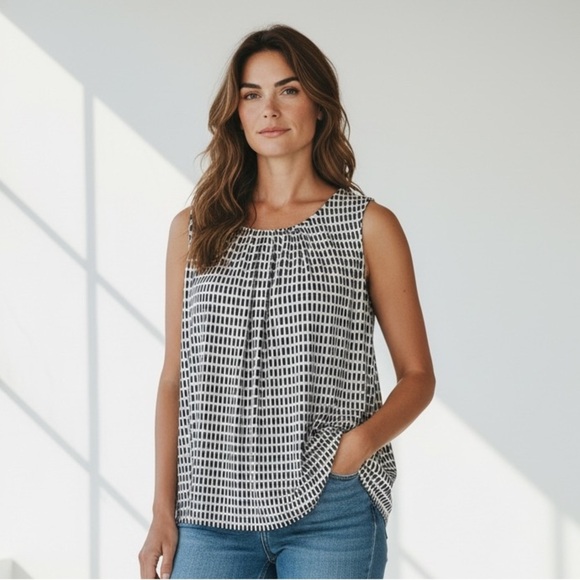 Calvin Klein Tops - Calvin Klein NWT ladies crewneck slip over 3X blouse, perfect condition